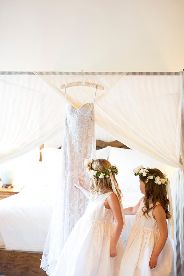 Ashley and Justin's Wedding at San Ysidro Ranch, Santa Barbara, CA. Design by Alexandra Kolendrianos, florals by TOAST photography by Kristen Beinke | www.kristenbeinke.com