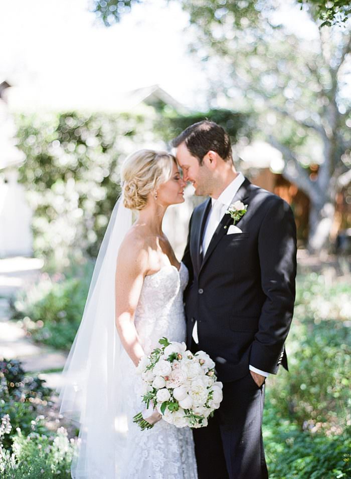 Ashley and Justin's Wedding at San Ysidro Ranch, Santa Barbara, CA. Design by Alexandra Kolendrianos, florals by TOAST photography by Kristen Beinke | www.kristenbeinke.com