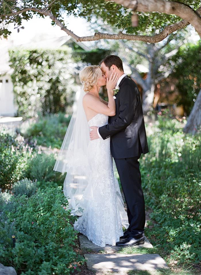 Ashley and Justin's Wedding at San Ysidro Ranch, Santa Barbara, CA. Design by Alexandra Kolendrianos, florals by TOAST photography by Kristen Beinke | www.kristenbeinke.com