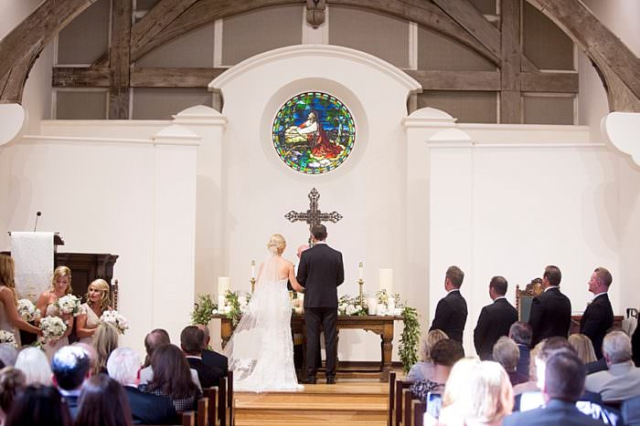 Ashley and Justin's Wedding at San Ysidro Ranch, Santa Barbara, CA. Design by Alexandra Kolendrianos, florals by TOAST photography by Kristen Beinke | www.kristenbeinke.com